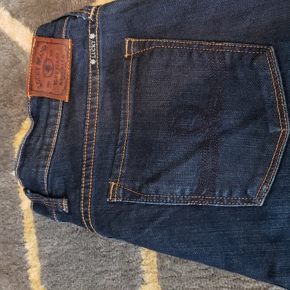 Lucky Brand dark wash Sofia straight leg jeans Sz 14L excellent condition - Picture 2 of 8